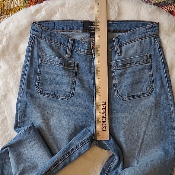 Jordache High Rise Flare Casual Y2K Style Light Wash Denim Blue Jeans Size 8 - Picture 9 of 12